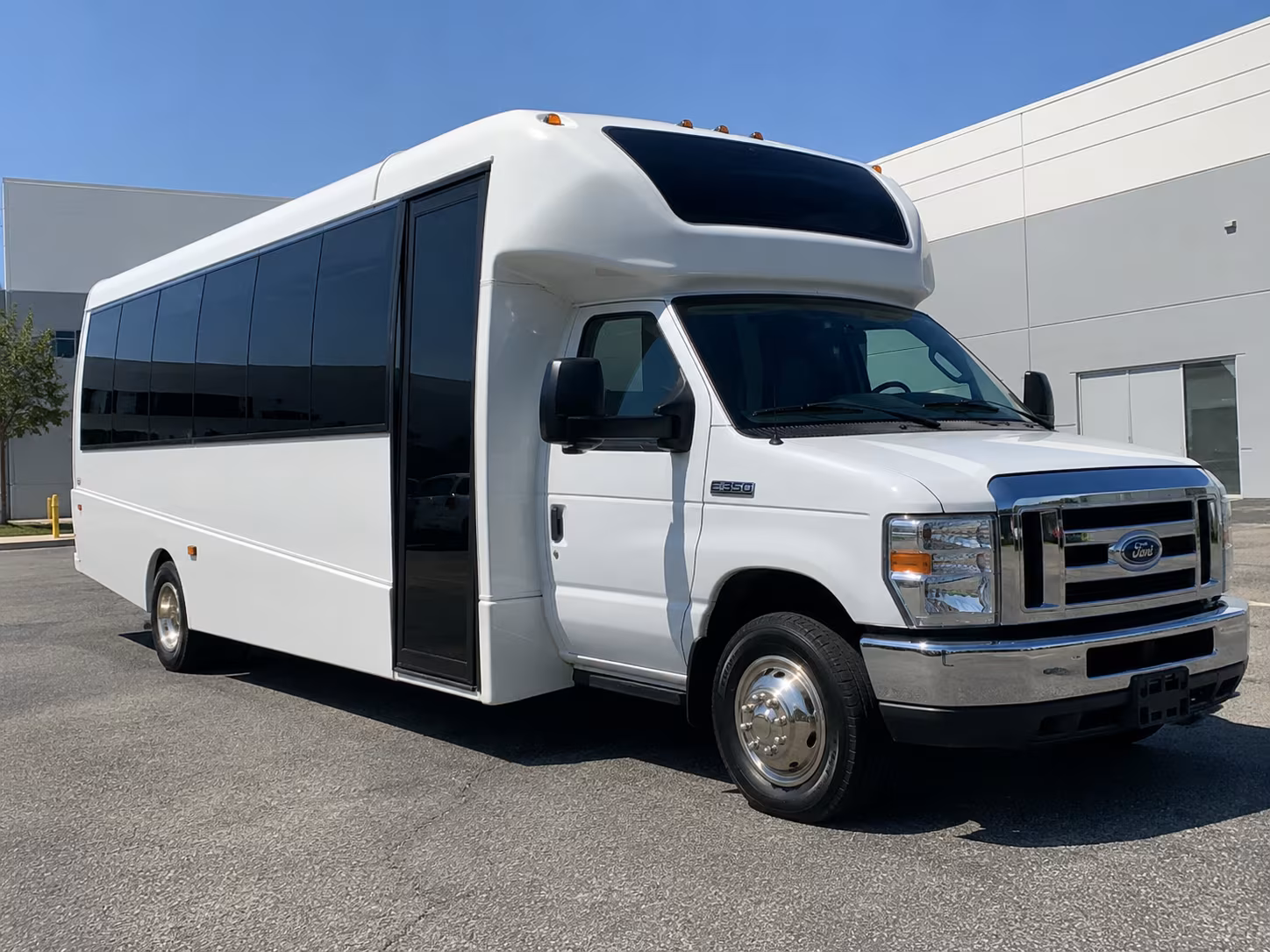 arrange transportation for your next bachelor or bachelorette party 1