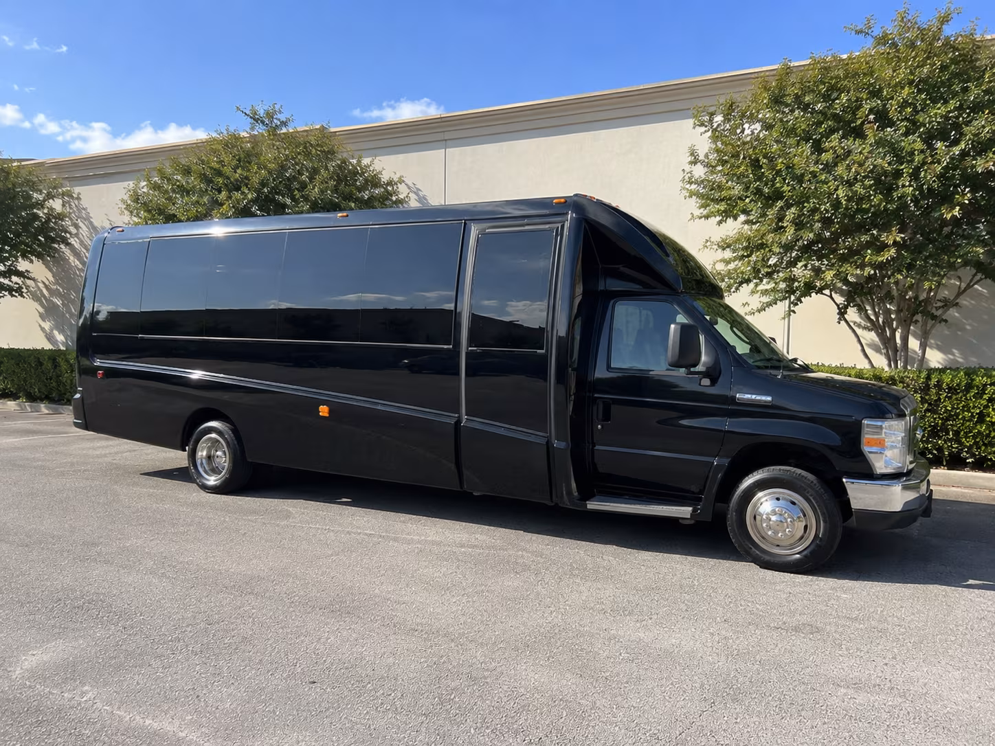 bus rentals for layton school performing arts and competition trips