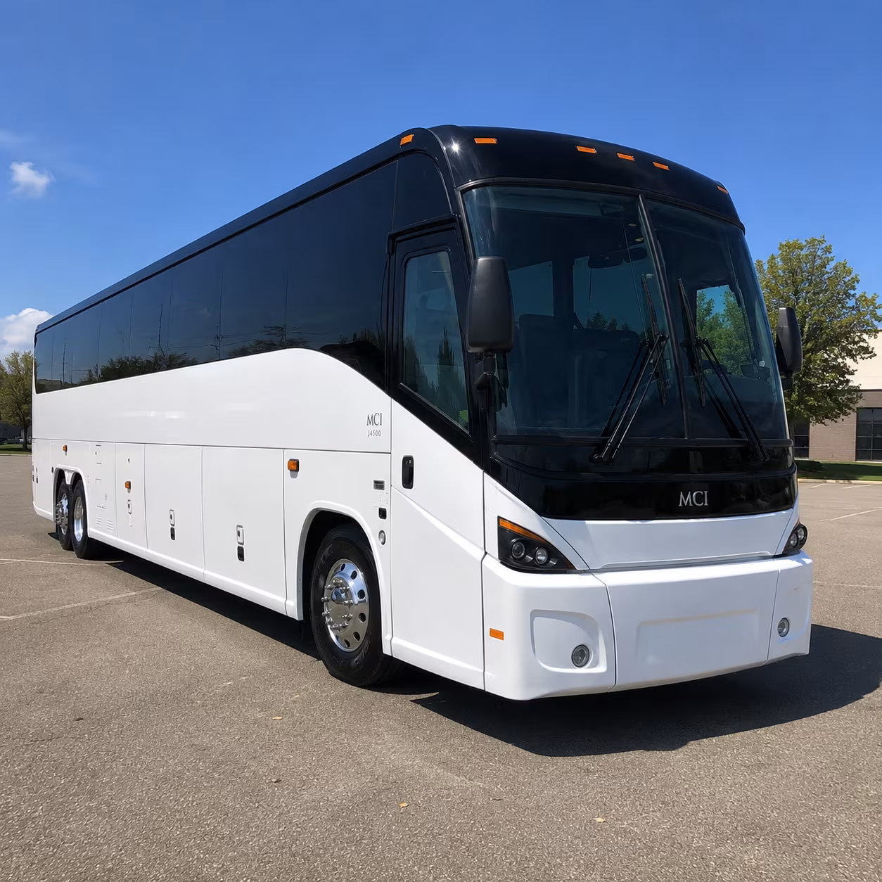 layton 45 passenger charter bus
